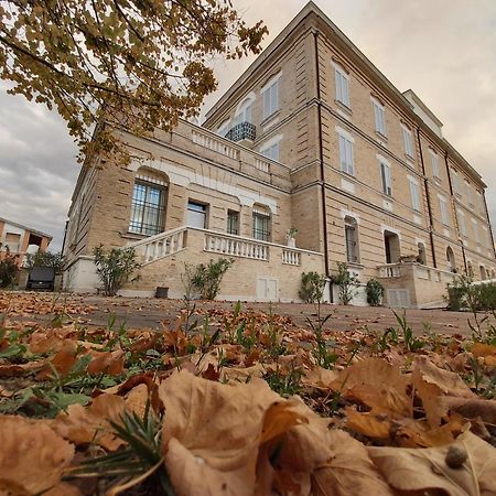 Villa Contessina Cossignano Luaran gambar