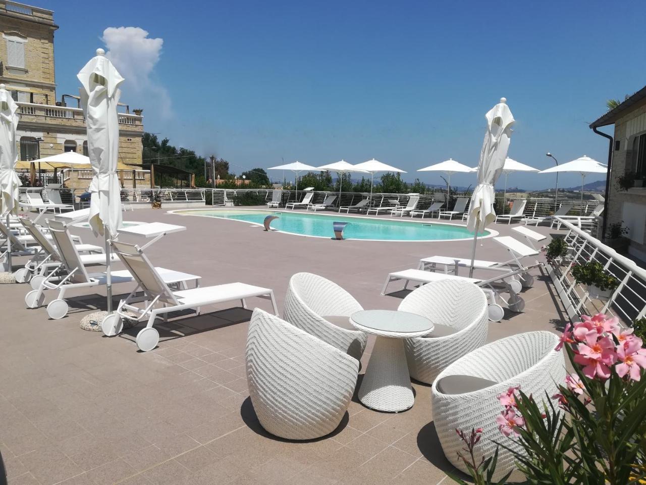 Villa Contessina Cossignano Luaran gambar
